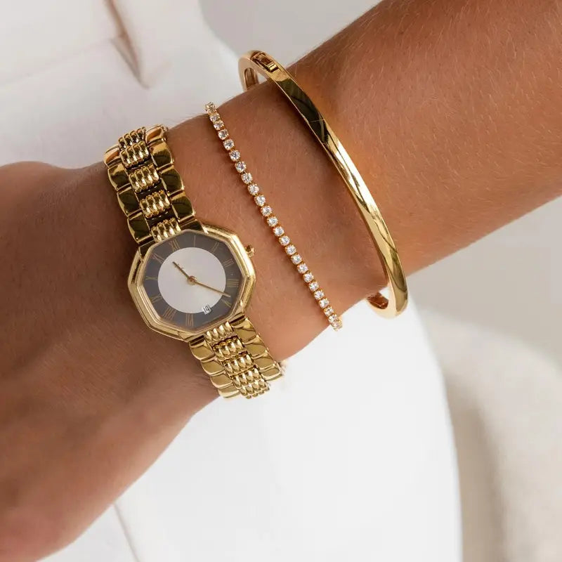 Chic Bangle Bracelet