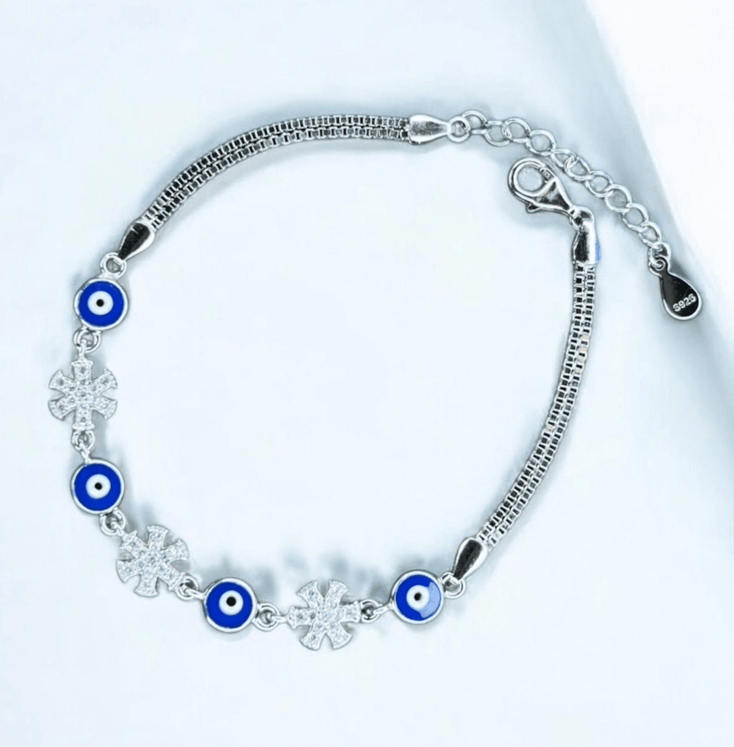 Selena Shield 925 Silver Bracelet - Shineers