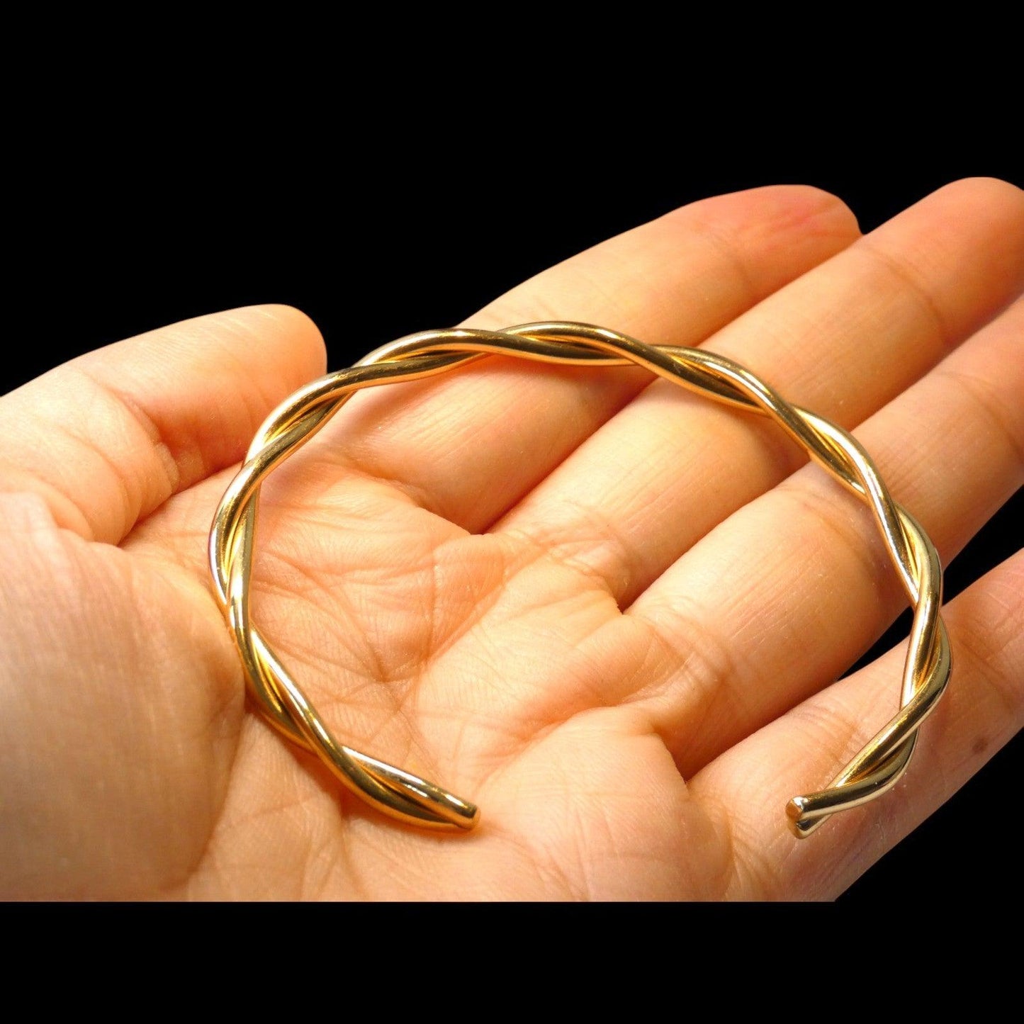 Twist Half Bangle 18K Gold Plated Bracelet - Shineers