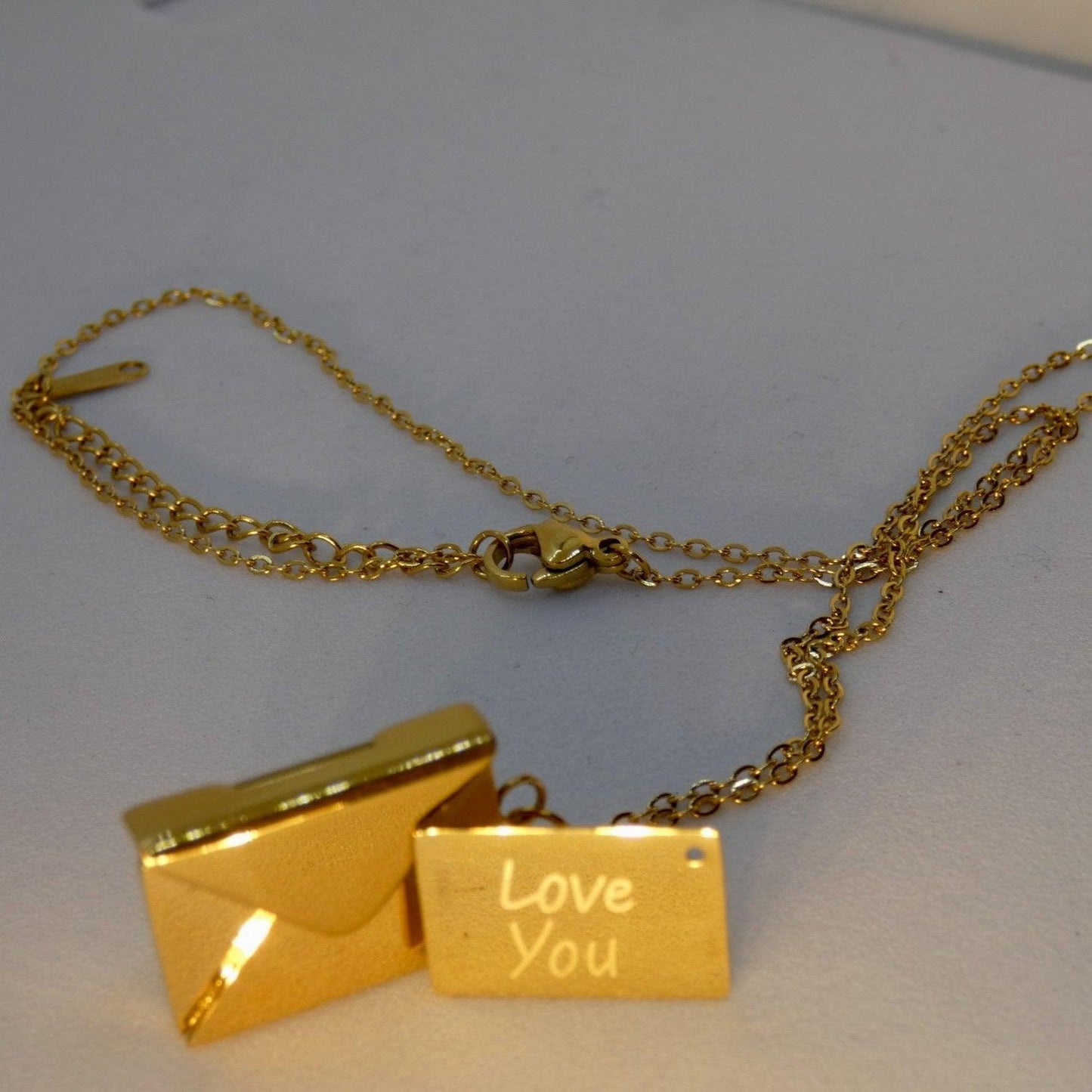 Love Letter Pendant Necklace - Shineers