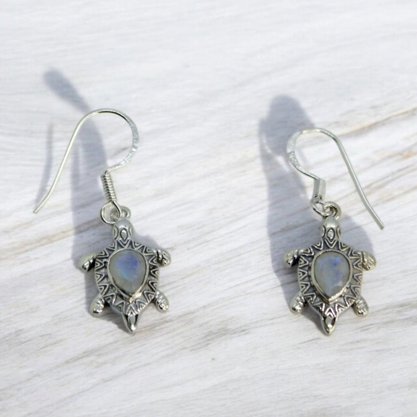 Moonlit Shell 925 Silver Earrings and Pendant Set - Shineers