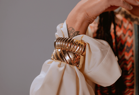 Bollywood vs. Hollywood: Who Wears Jewelry Better? - Shineers