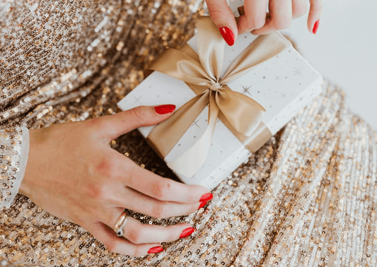 How Gifting Jewellery Can Make Women Feel Special - Shineers