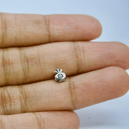 Kalash 925 Silver Oxidised Nose Pin - Shineers