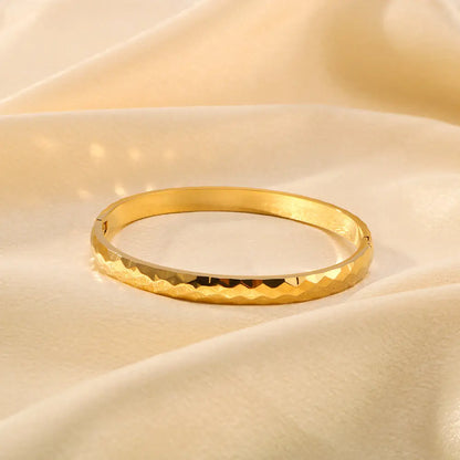 Minimalist Bangle Bracelet