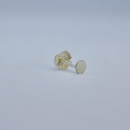 Kamal 925 Silver Nose Pin - Shineers