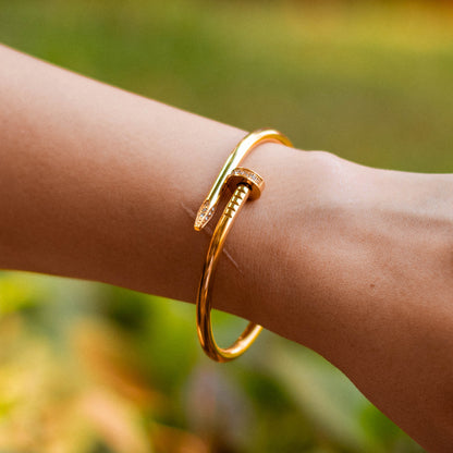 Rhinestone Nail Gold Plated Bracelet