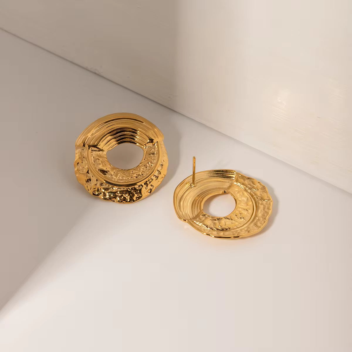 Moonlove Earrings