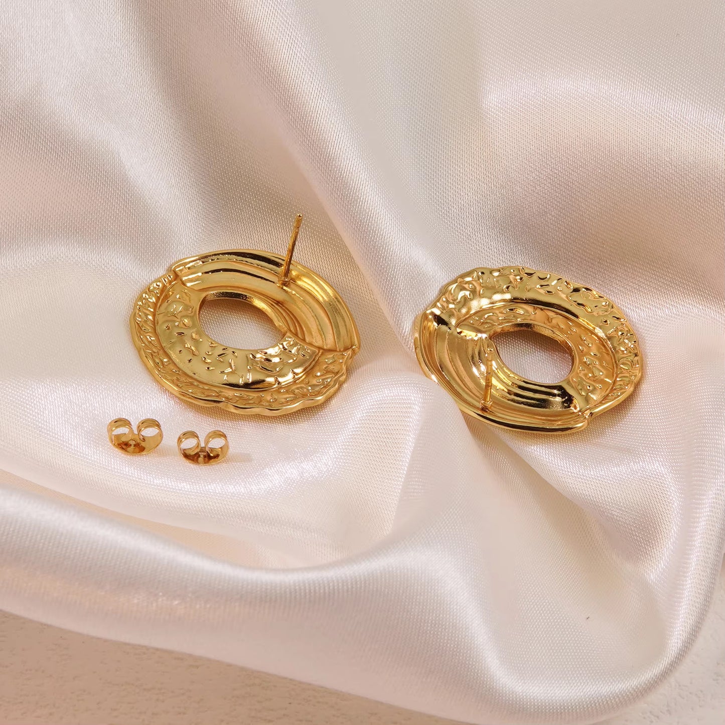 Moonlove Earrings