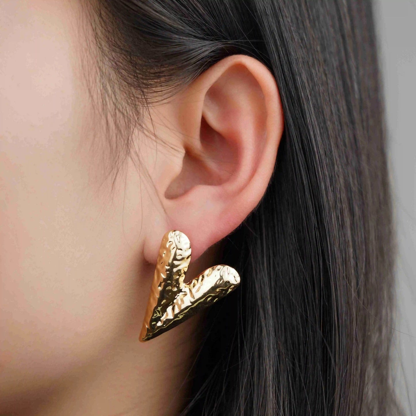 Lucia Heart Earrings