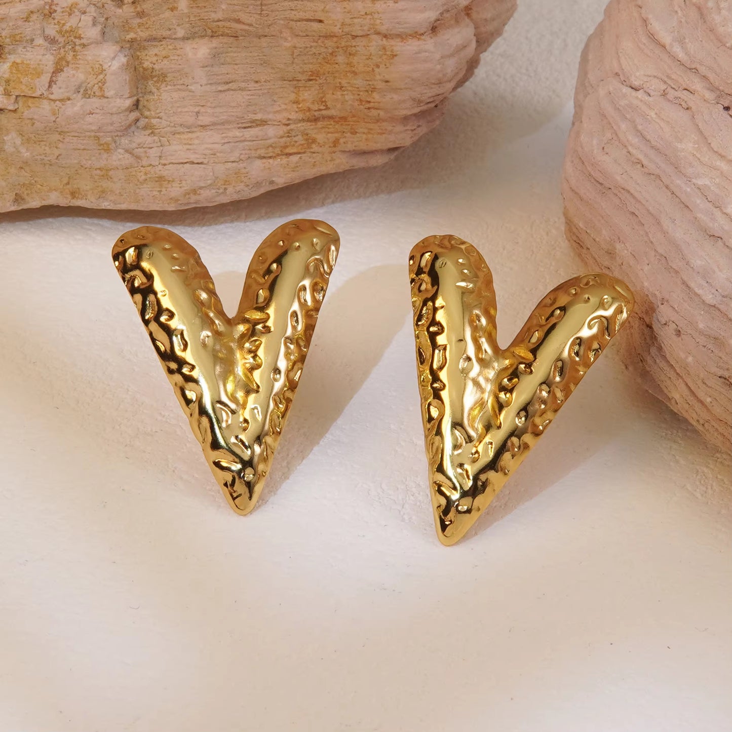 Lucia Heart Earrings