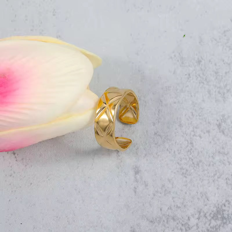 Zoya 18K Gold Plated Ring