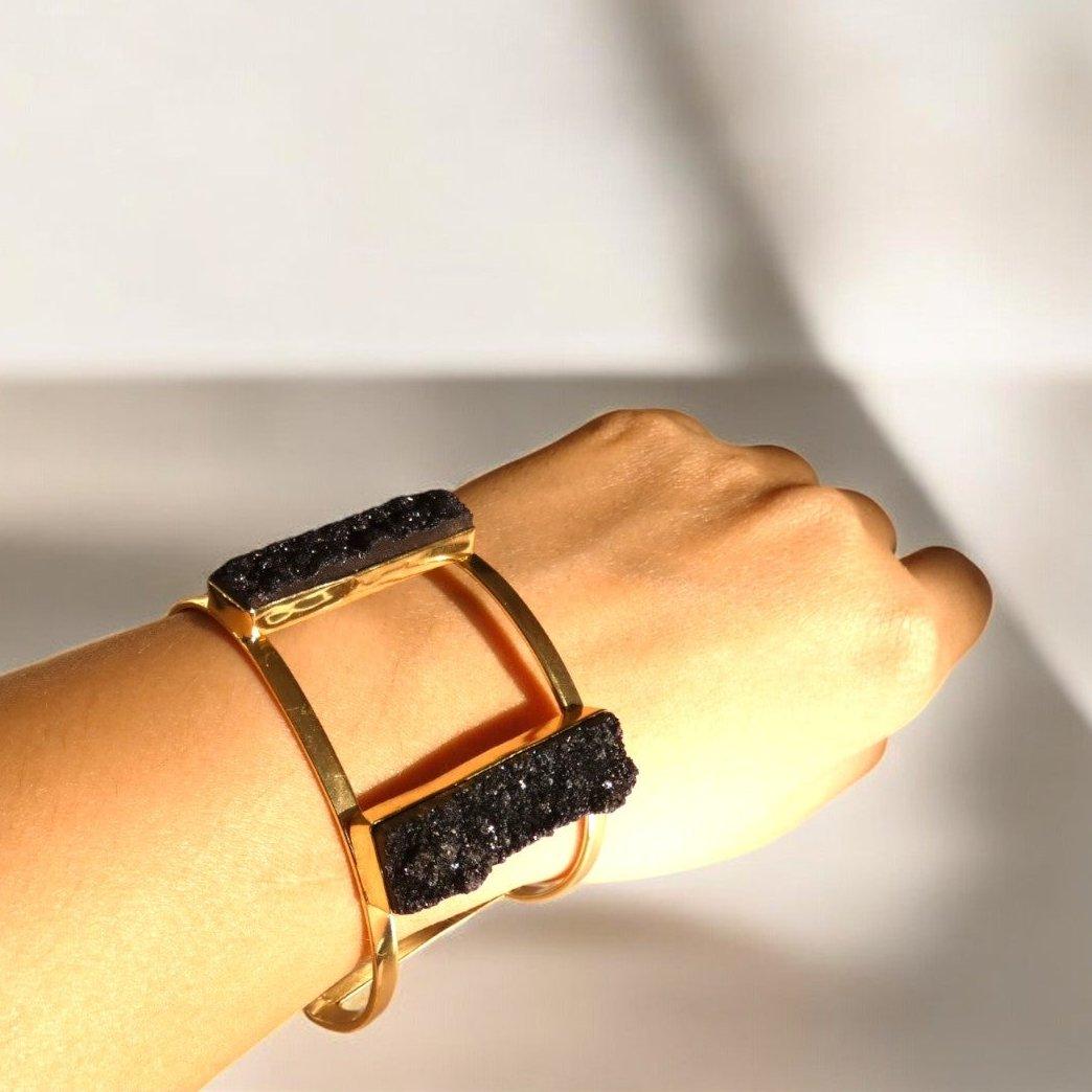 Gold Statement Bracelet - Shineers