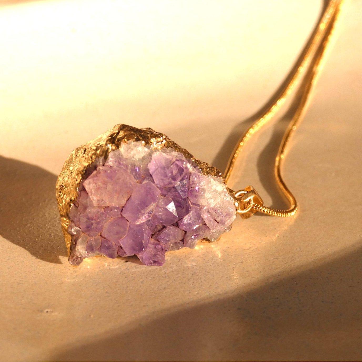 Scarlett Pendant Necklace - Shineers