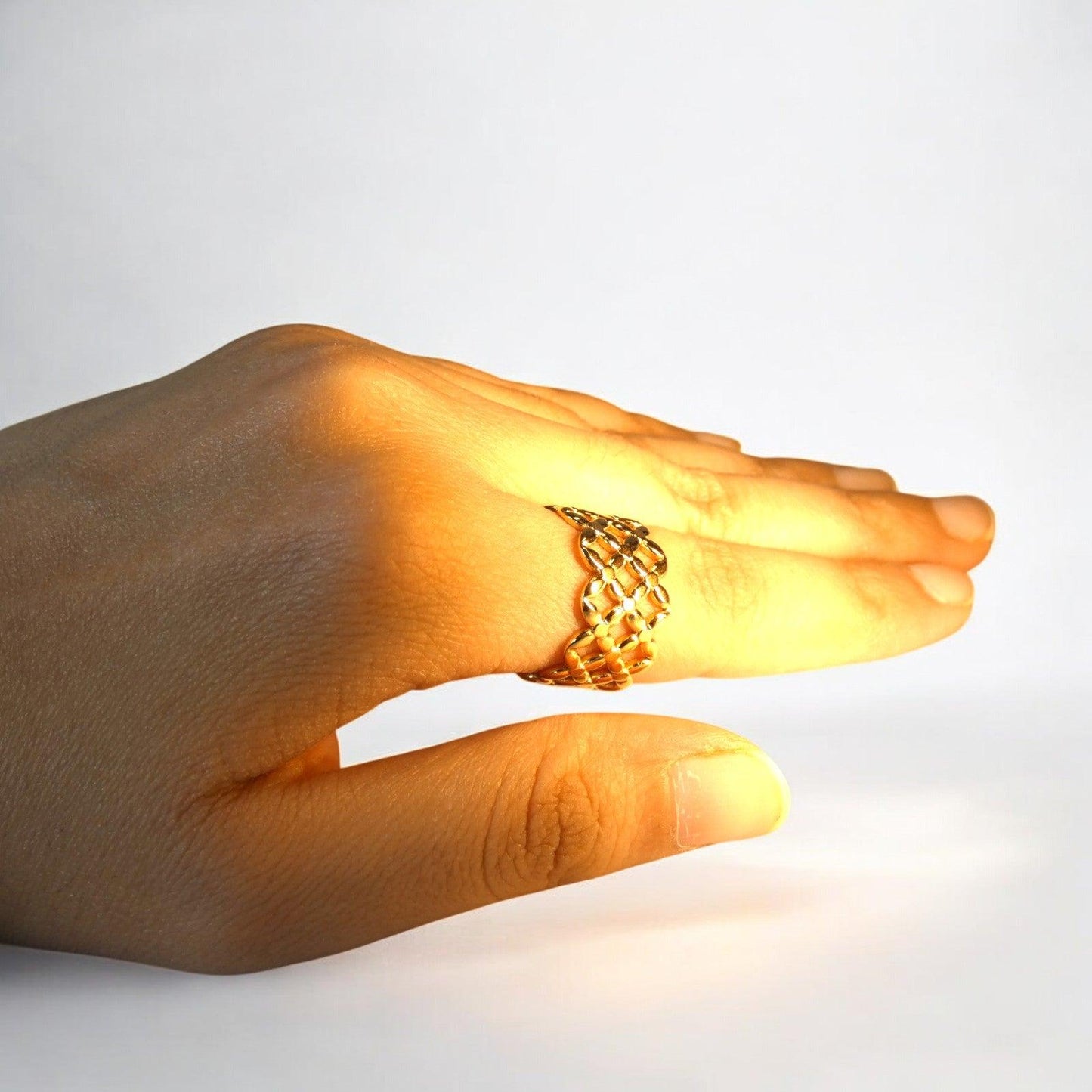 Scarlett 18K Gold Plated Ring - Shineers