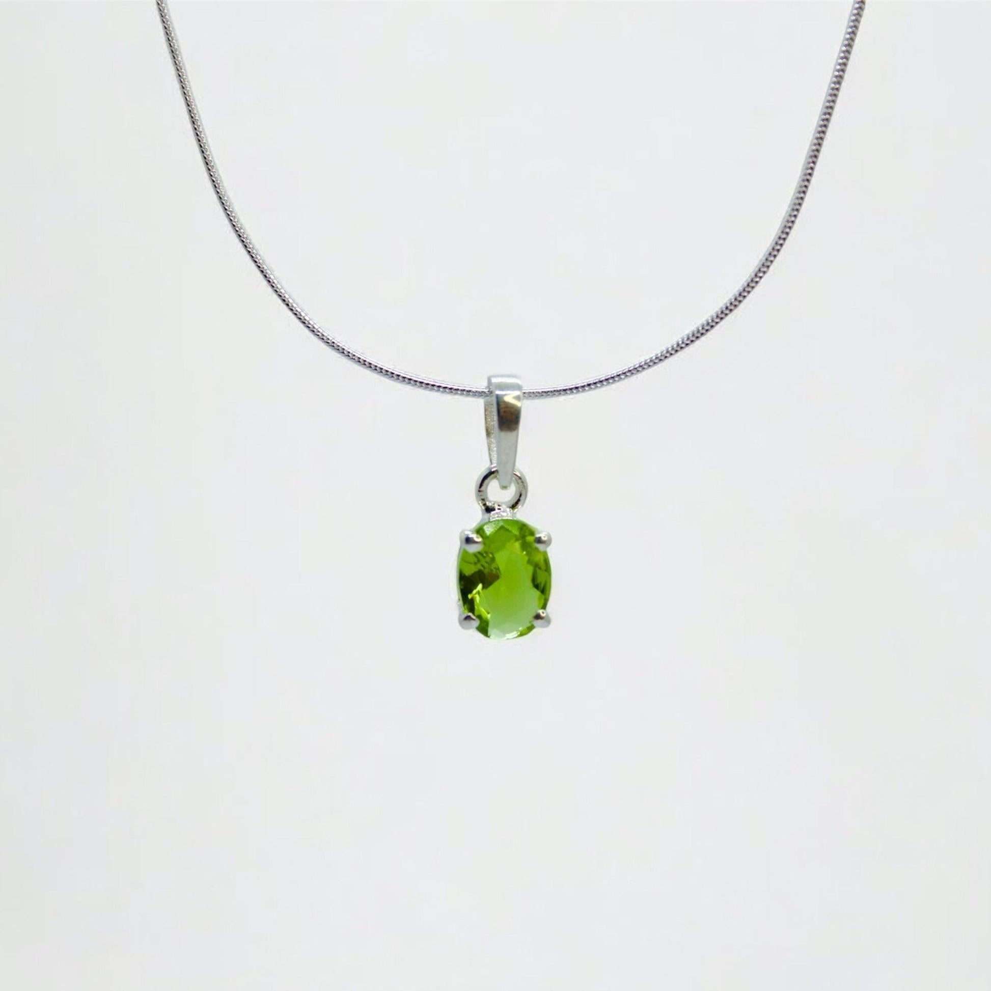 Jade Glow 925 Silver Pendant Chain - Shineers