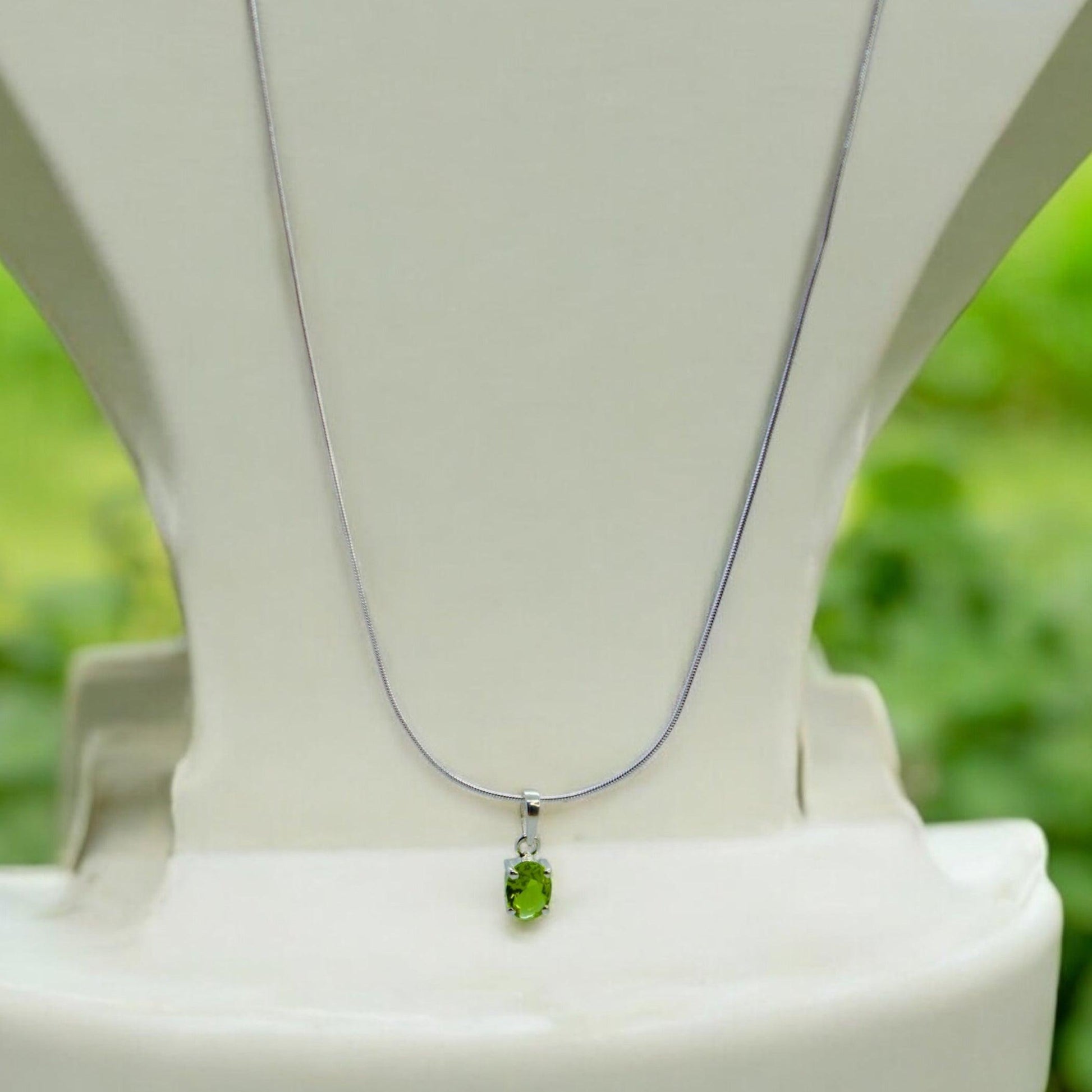 Jade Glow 925 Silver Pendant Chain - Shineers