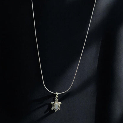 Moonlit Shell 925 Silver Earrings and Pendant Set - Shineers