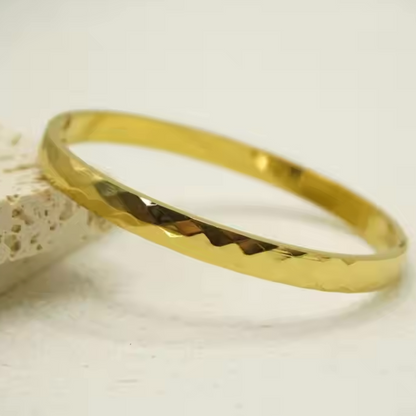 Minimalist Bangle Bracelet